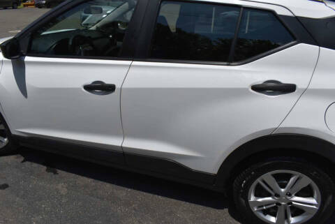 2021 Nissan Kicks S