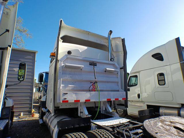 2016 Mack Pinnacle