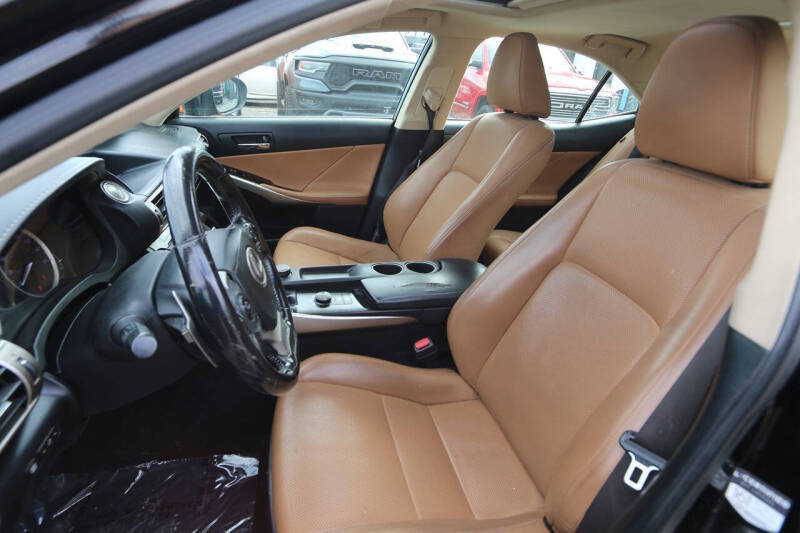 2016 Lexus IS 200t