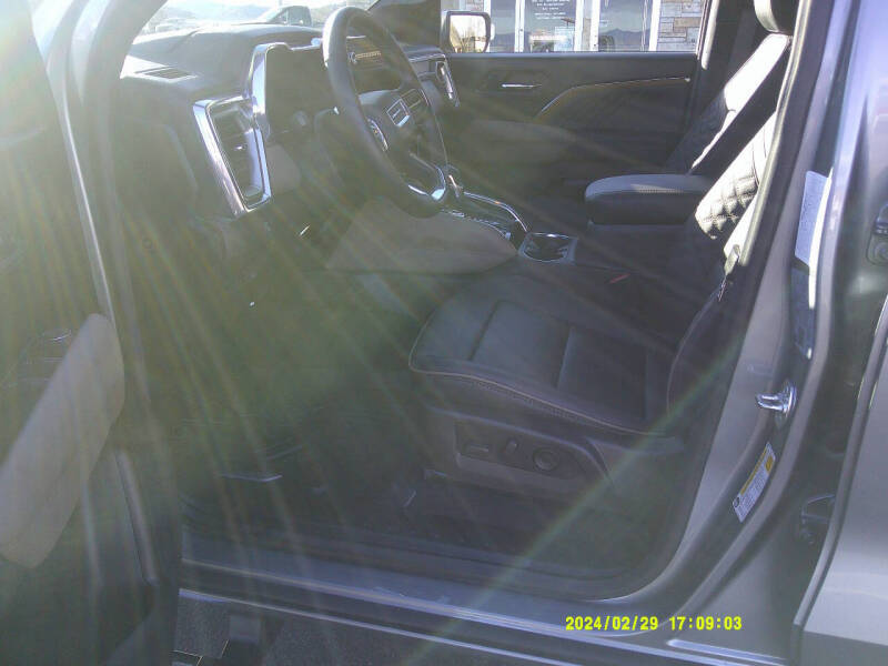 2024 GMC Canyon Denali