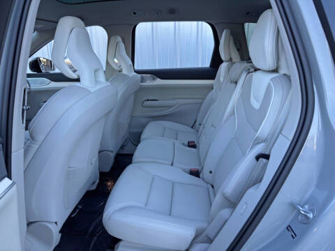 2025 Volvo EX90 Twin Performance Ultra 7P