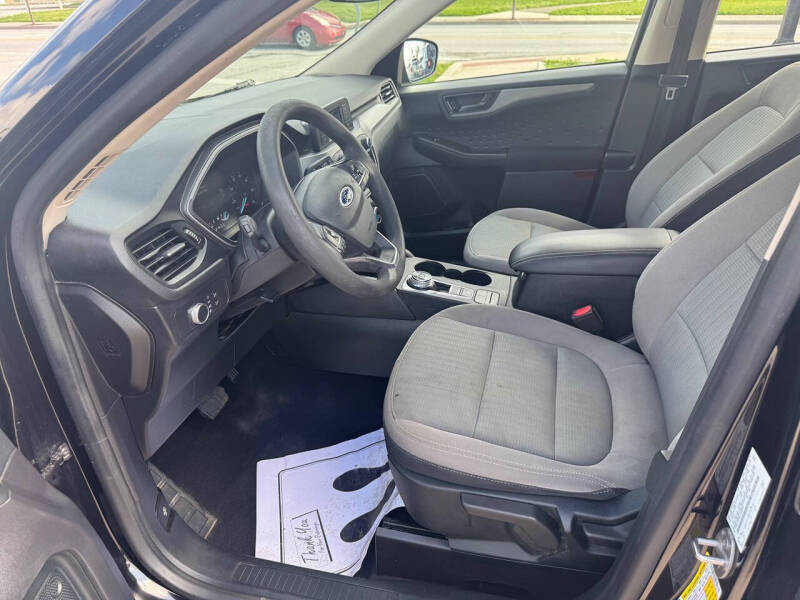 2020 Ford Escape S