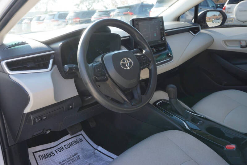 2022 Toyota Corolla Hybrid LE