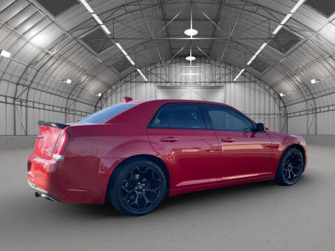 2017 Chrysler 300