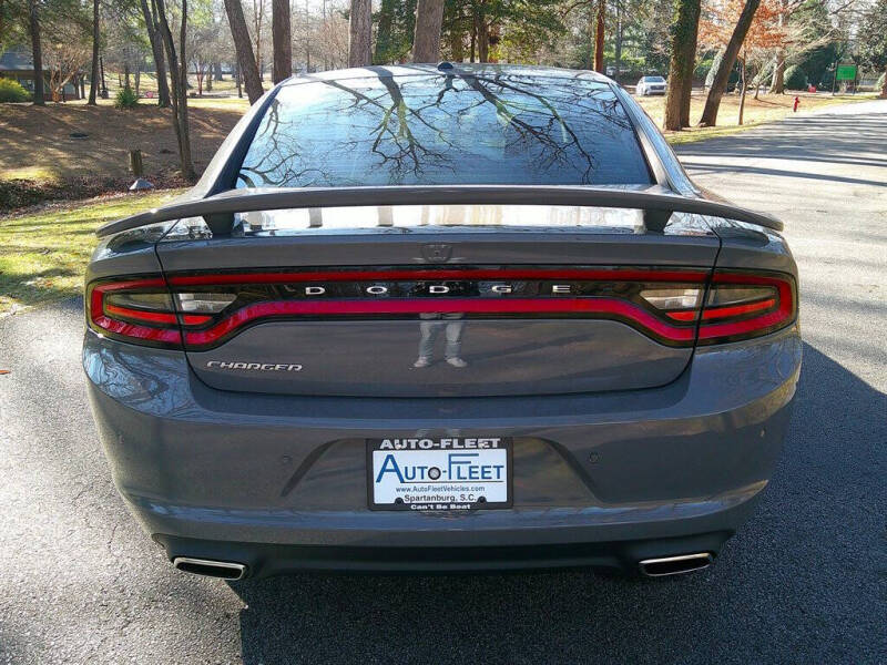 2019 Dodge Charger SXT