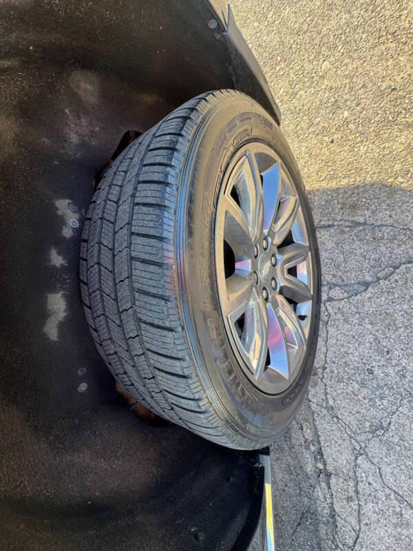 2015 Chevrolet Suburban LTZ