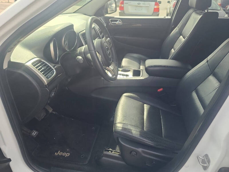 2013 Jeep Grand Cherokee Laredo