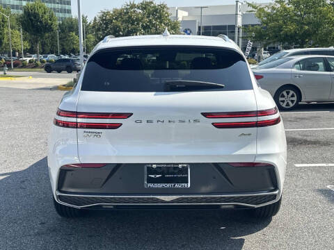 2026 Genesis GV70 2.5T Advanced