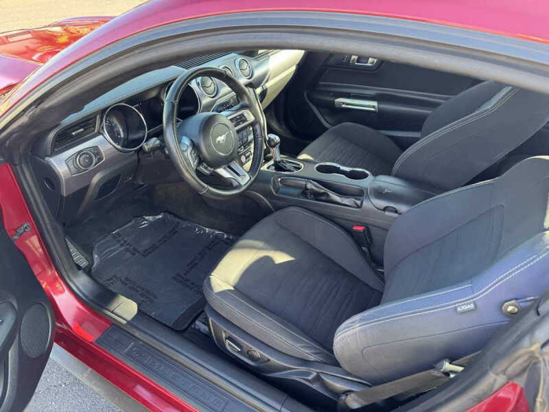 2017 Ford Mustang EcoBoost