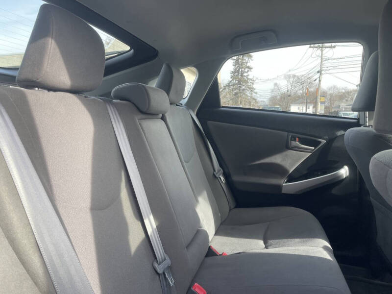 2015 Toyota Prius Two