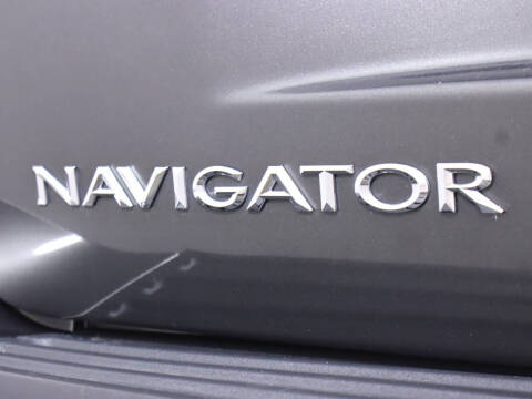 2016 Lincoln Navigator Select