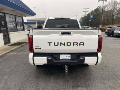 2022 Toyota Tundra SR5