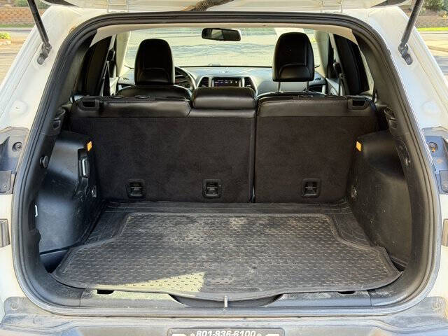 2018 Jeep Cherokee Latitude Plus