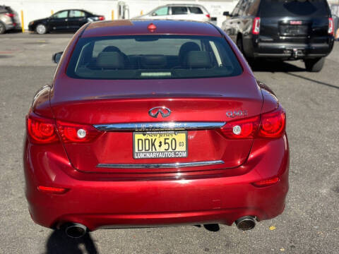2015 Infiniti Q50 Sport