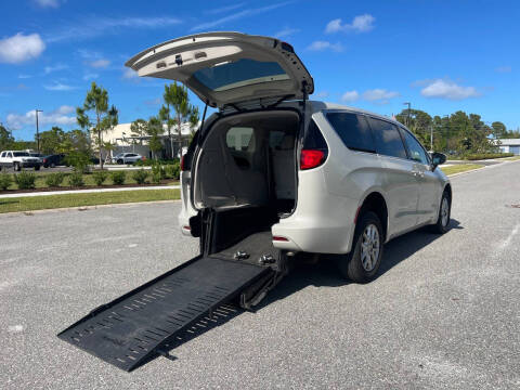 2017 Chrysler Pacifica LX