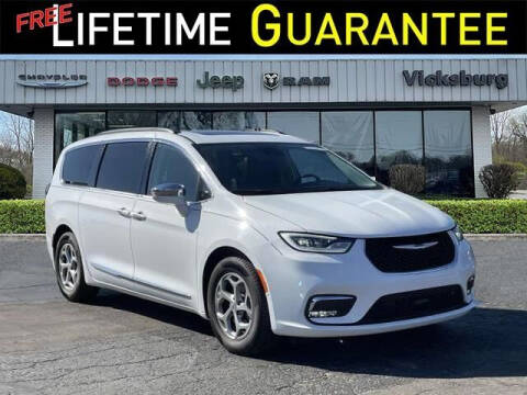 2022 Chrysler Pacifica for sale at Vicksburg Chrysler Dodge Jeep Ram in Vicksburg MI