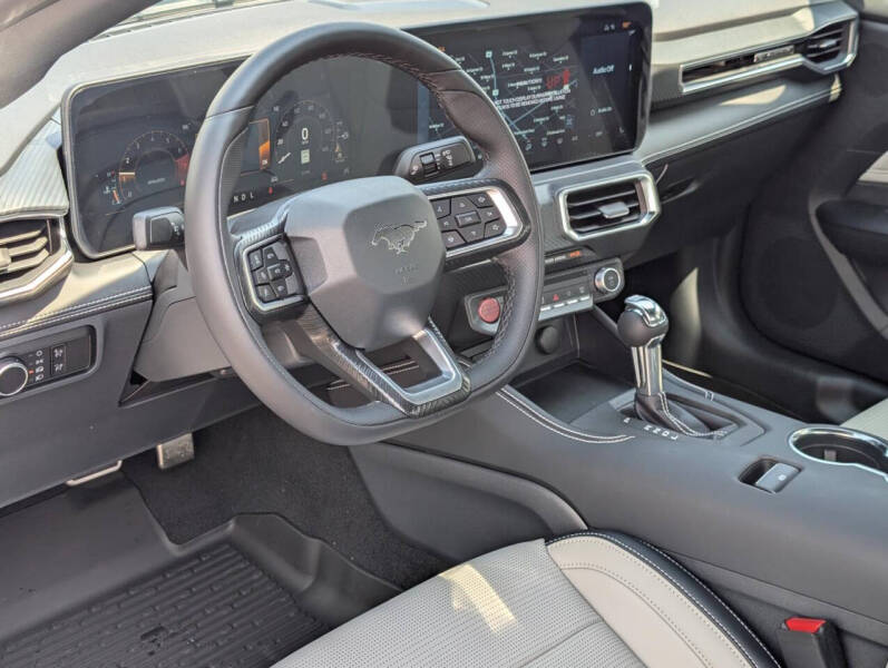 2025 Ford Mustang EcoBoost Premium