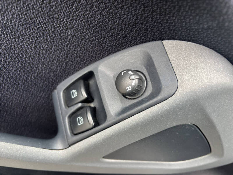 2012 Smart fortwo pure