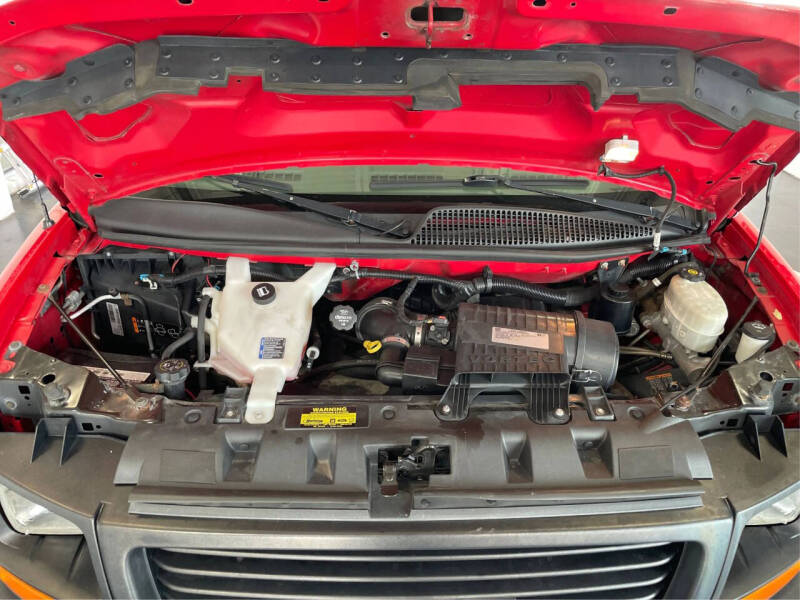 2017 GMC Savana 3500