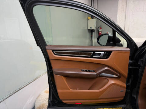 2019 Porsche Cayenne Turbo