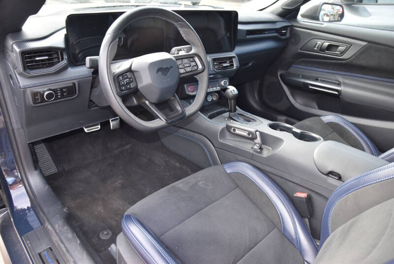 2024 Ford Mustang Dark Horse