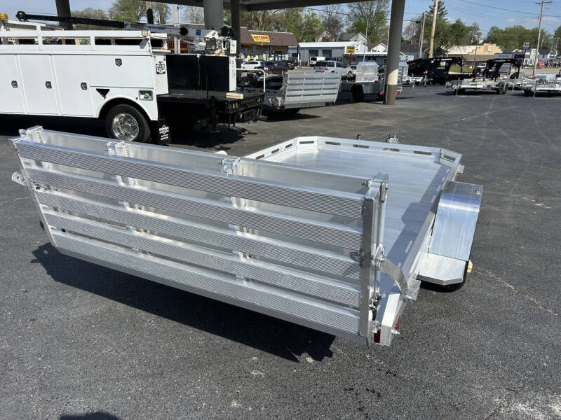 2027 Aluma 12’ Utility