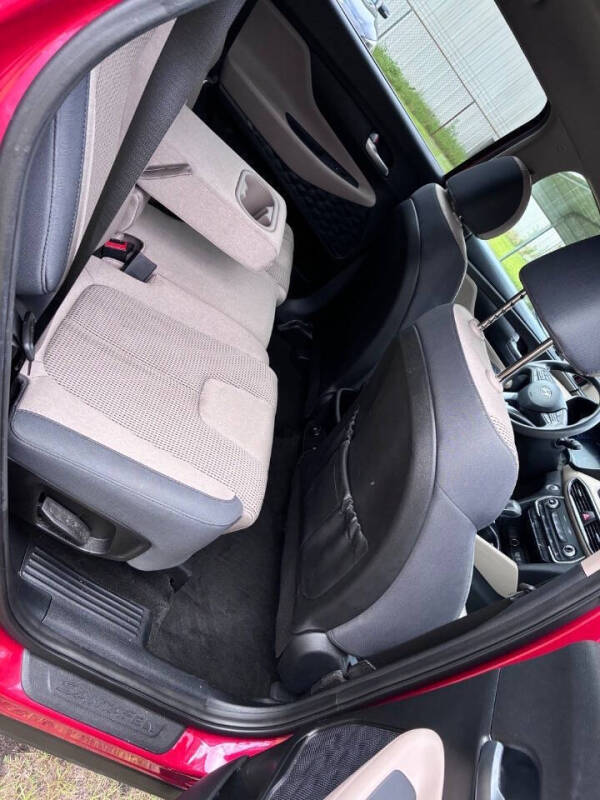 2019 Hyundai Santa Fe SEL 2.4L
