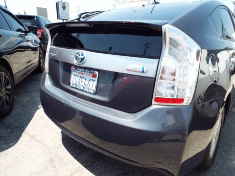 2014 Toyota Prius Plug-in Hybrid Advanced
