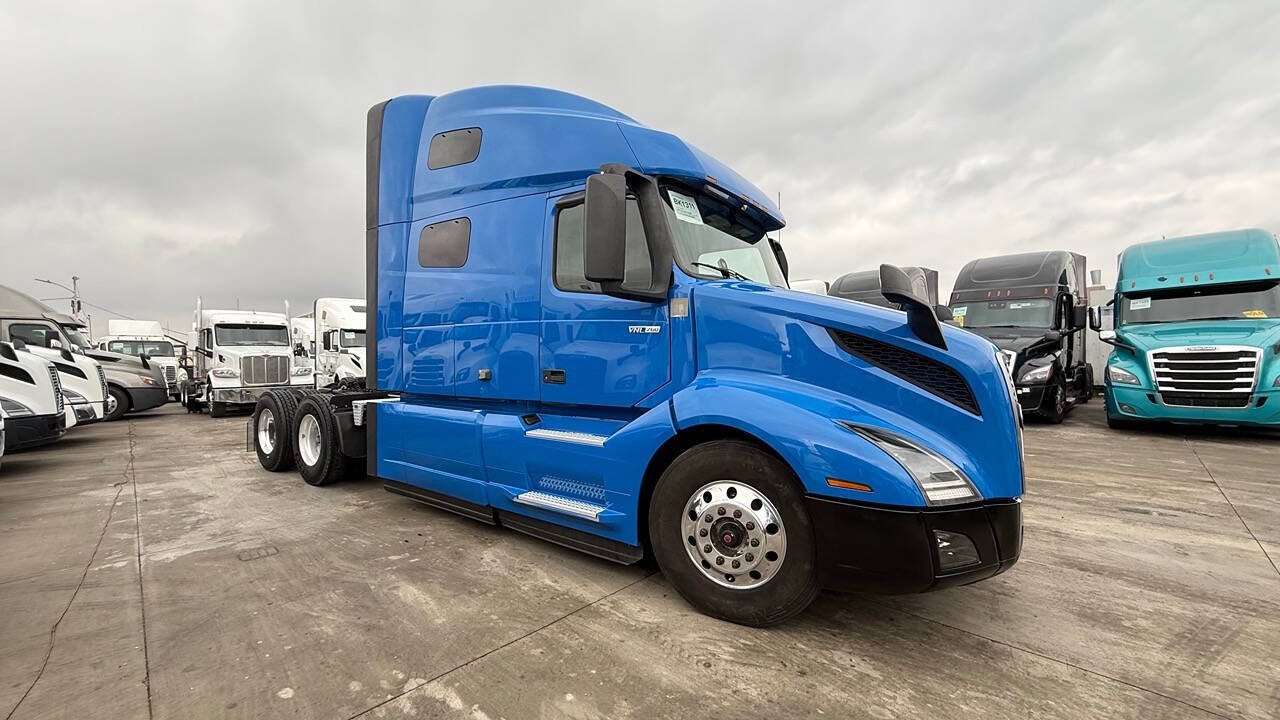 2020 Volvo VNL for sale at KING TRUCK TRAILER SALES in Bakersfield, CA