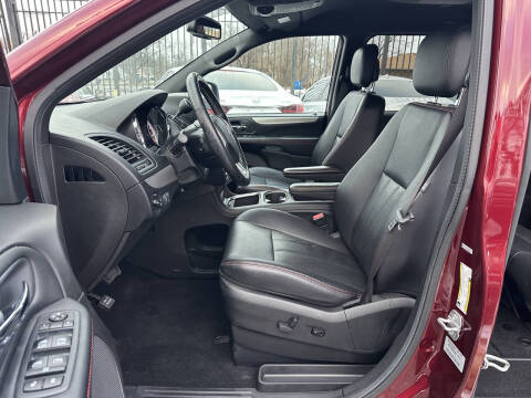 2017 Dodge Grand Caravan GT