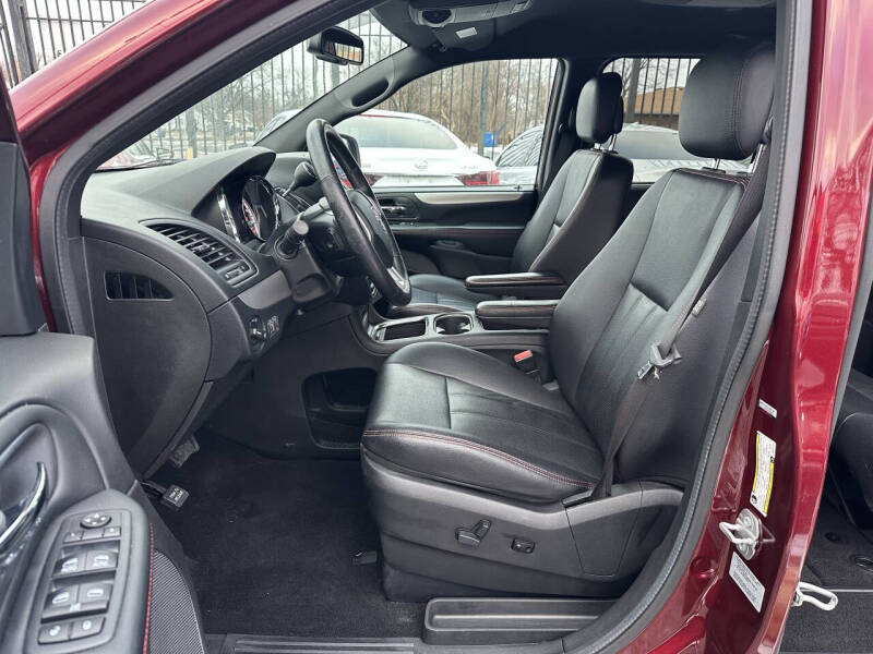 2017 Dodge Grand Caravan GT