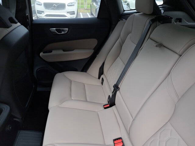 2026 Volvo XC60 T8 Plus