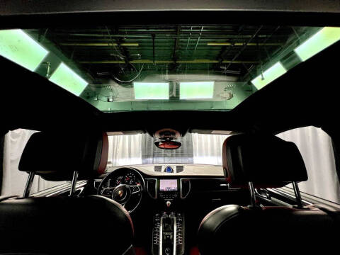 2018 Porsche Macan GTS