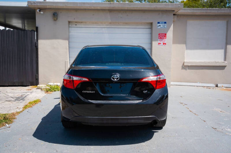 2016 Toyota Corolla LE