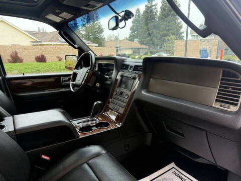 2014 Lincoln Navigator