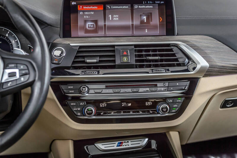 2018 BMW X3 M40i