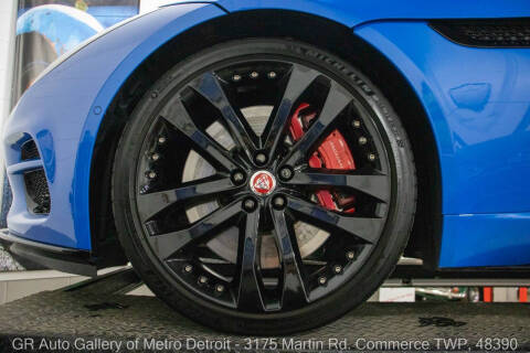 2020 Jaguar F-TYPE R