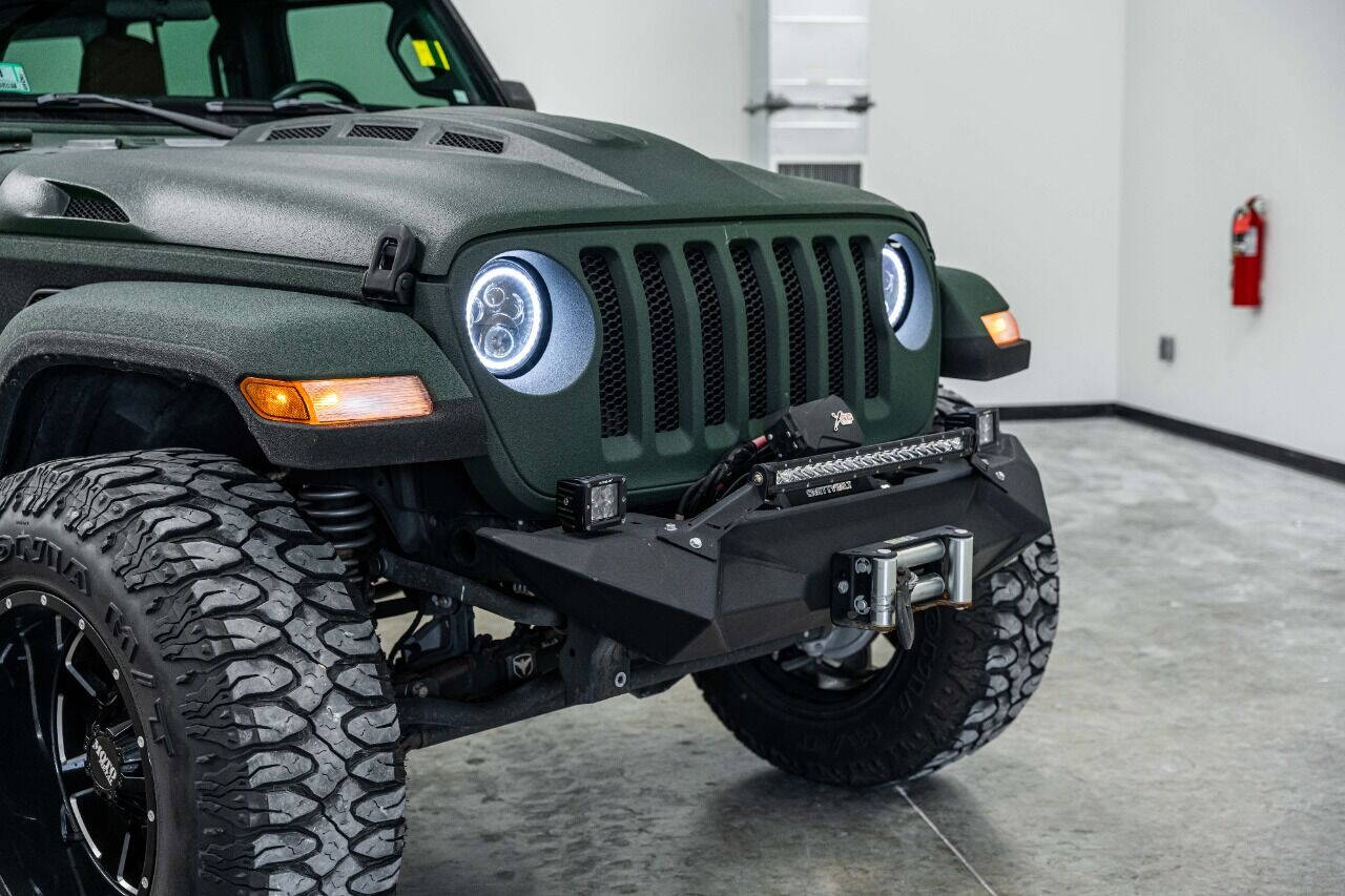 2018 JEEP Wrangler SUV / Crossover - $47,999