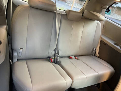 2011 Toyota Sienna Limited 7-Passenger