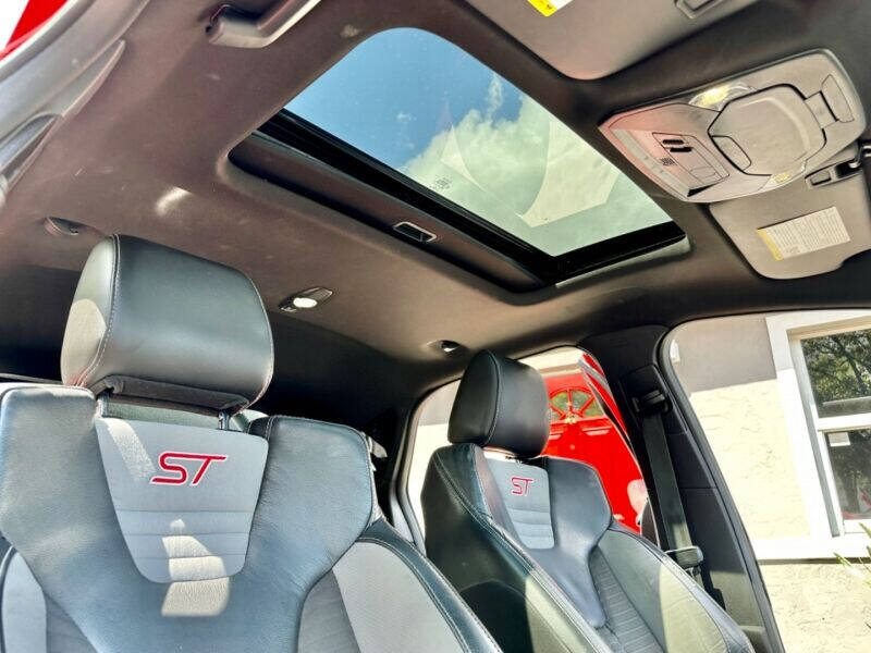 2016 Ford Focus  - $20,995