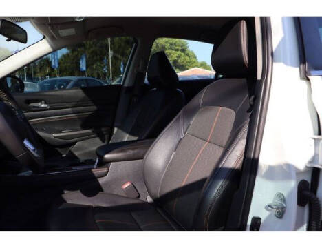 2020 Nissan Altima 2.5 SR