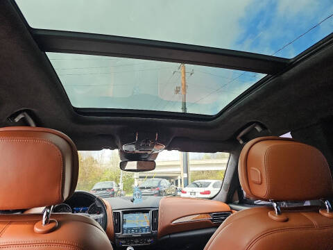 2017 Maserati Levante S