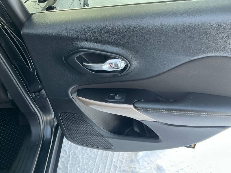 2017 Jeep Cherokee Latitude