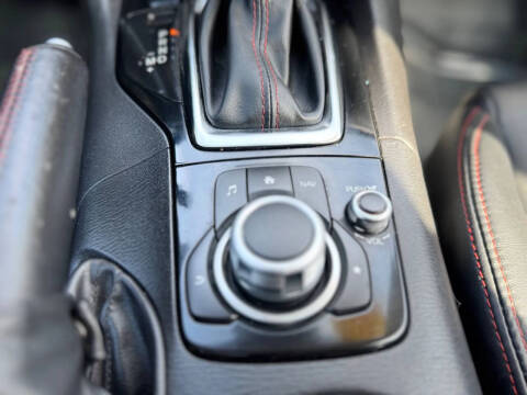 2015 Mazda MAZDA3 s Touring