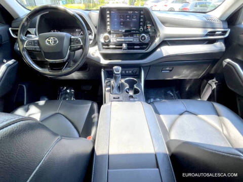 2021 Toyota Highlander XLE