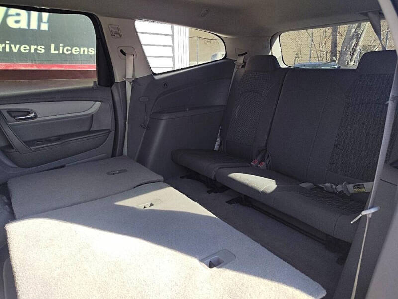 2016 Chevrolet Traverse LS