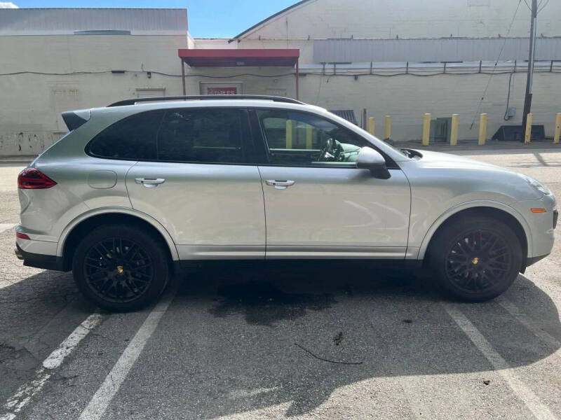 2016 Porsche Cayenne
