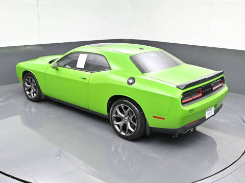 2017 Dodge Challenger SXT