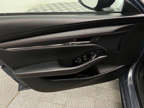 2024 Mazda Mazda3 Sedan 2.5 S Carbon Edition