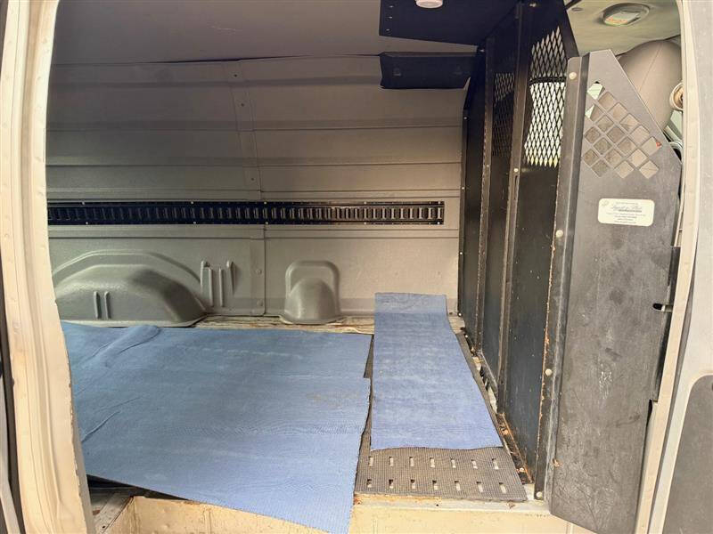 2009 Ford E-Series E-250